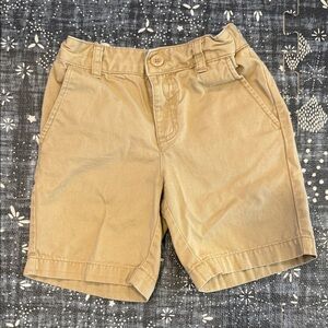 Hanna 6 Khaki Chino Shorts